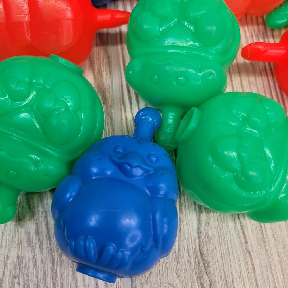 Lot of 17‎ Fisher Price Snap Lock Beads Red Dog Blue Bird Green Turtle Vtg